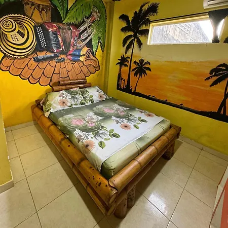 Pensión Bambumar Cartagena