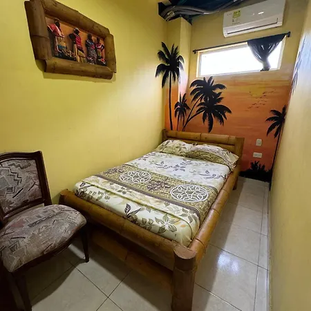 Pensión Bambumar Cartagena