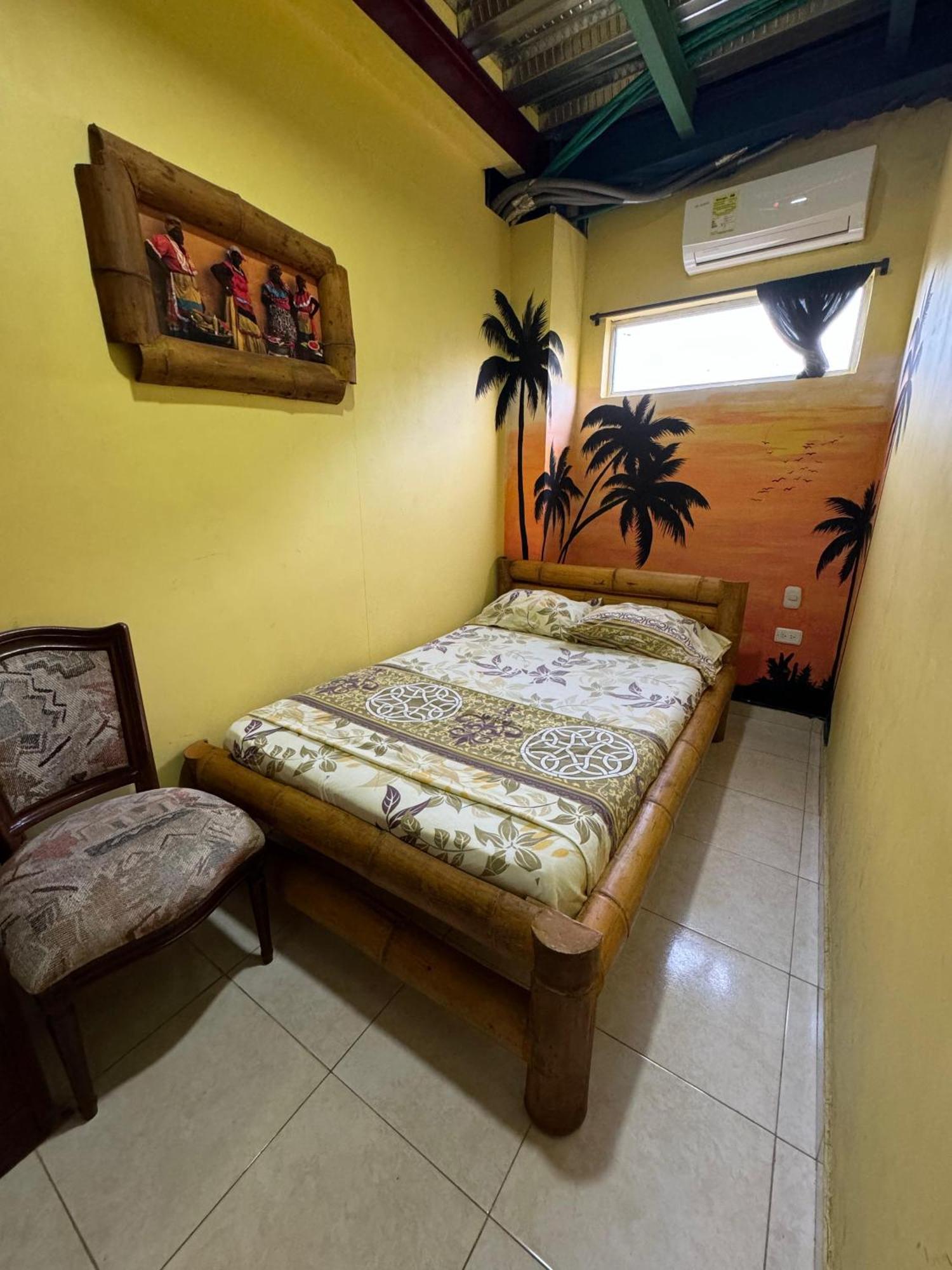 Pensión Bambumar Cartagena