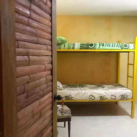Pensión Bambumar *