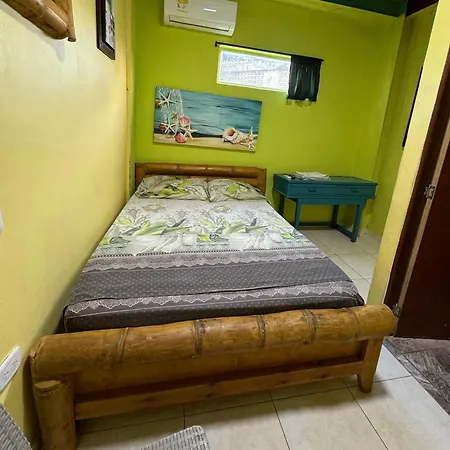 Pensión Bambumar *